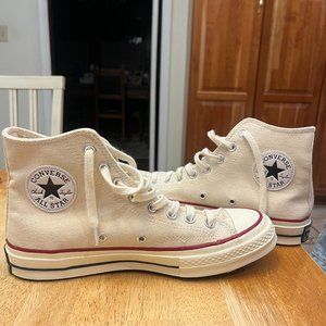 Converse Chuck Taylor All Star, Women's size 8 1/2 in natural ivory.
